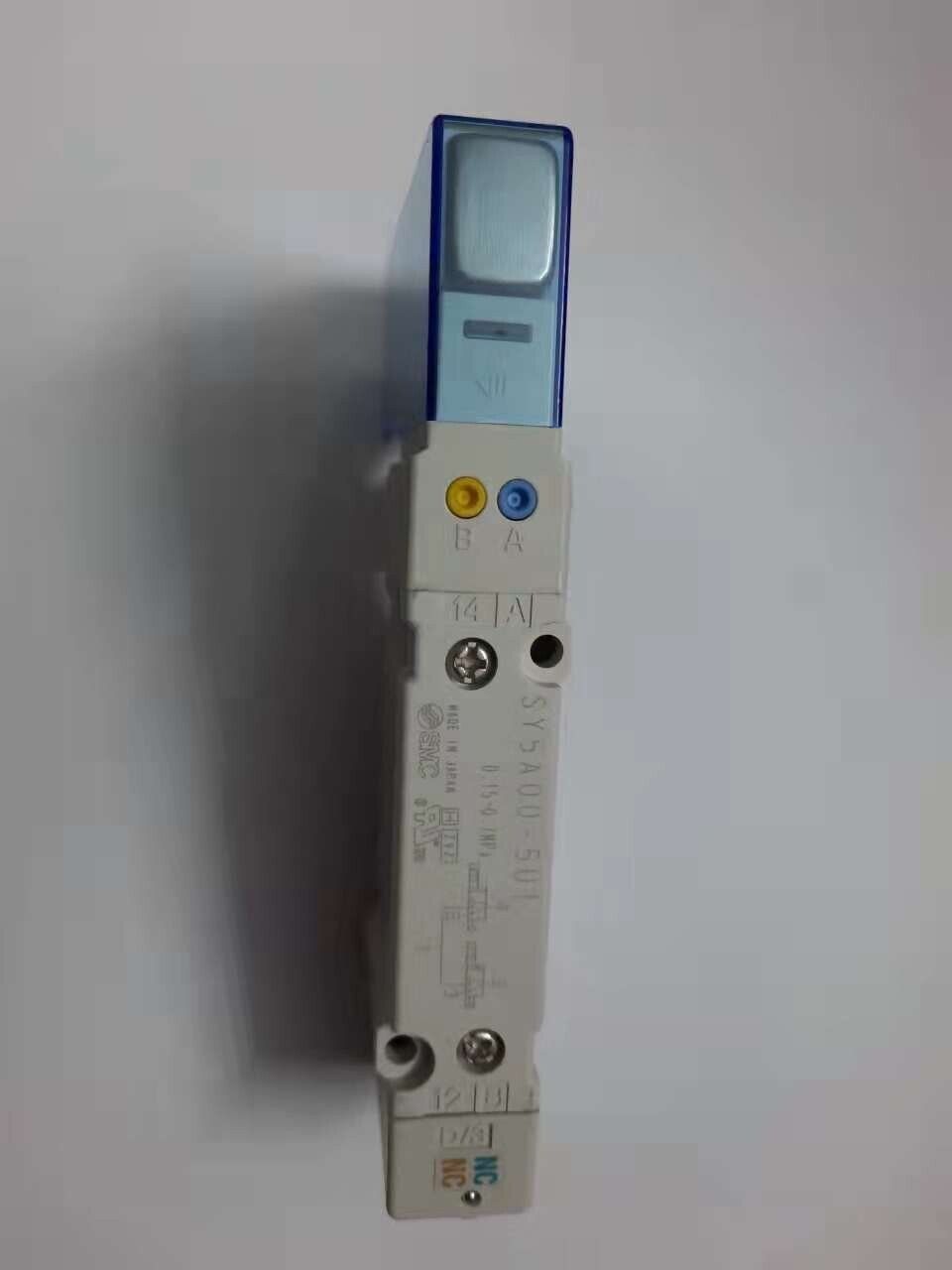 SMC SY5A00-5U1 SOLENOID VALVE - Image 2