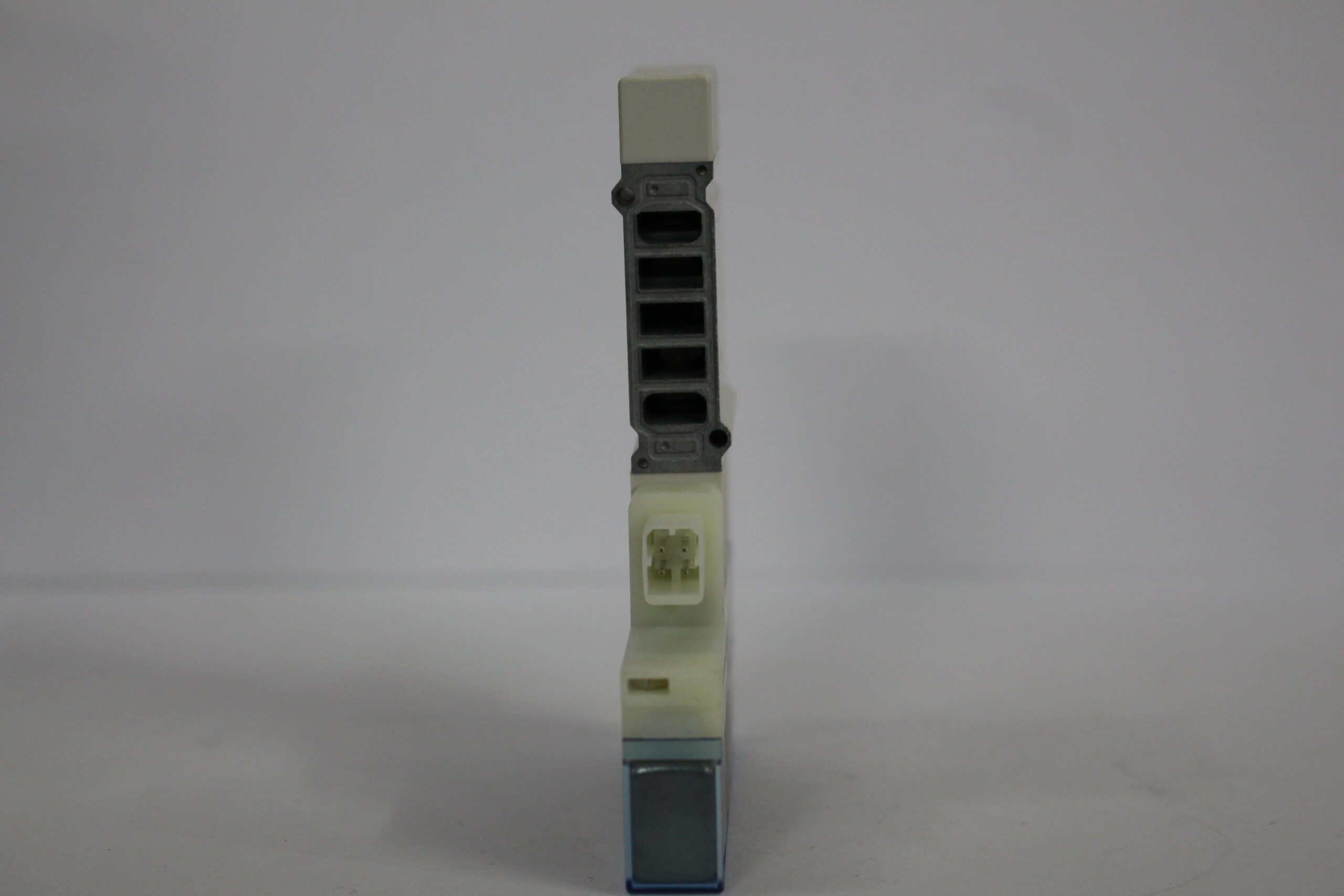 SMC SY3A00-5UF1-NA Solenoid Valve New - Image 2