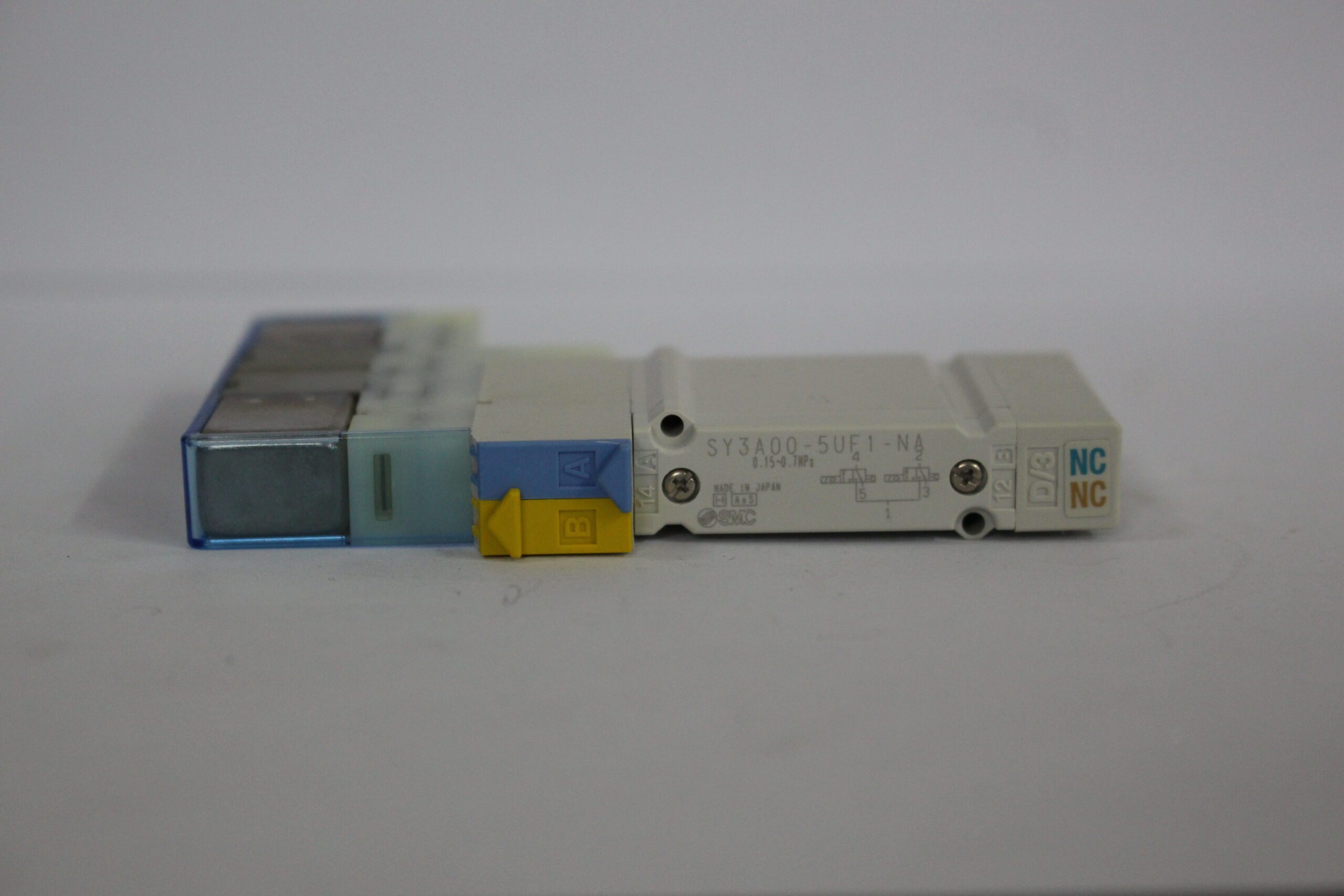 SMC SY3A00-5UF1-NA Solenoid Valve New - Image 3