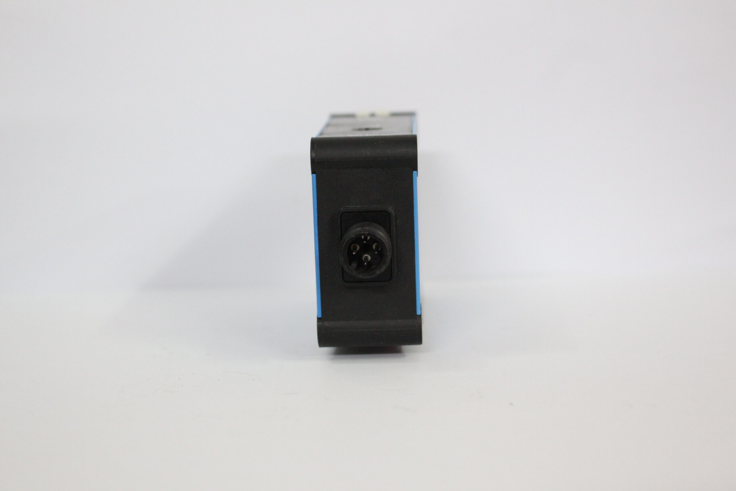 SICK WTB27-3P2411 (1025994) Photoelectric proximity sensor. - Image 3
