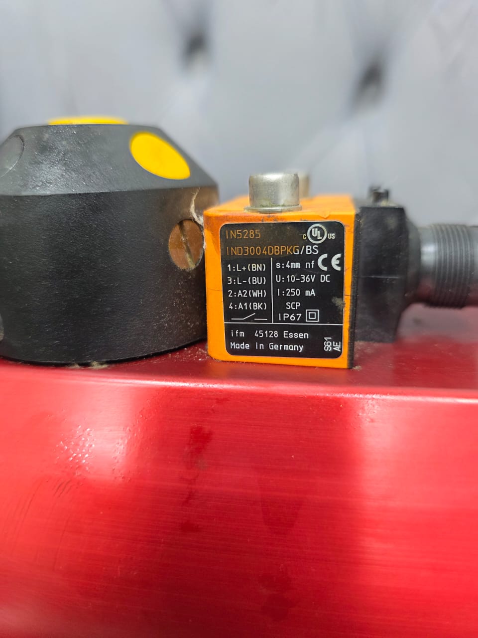 Rotork Actuator RC230-SR087 WITH FLANGE ND IFM SENSOR IN5285 - Image 5