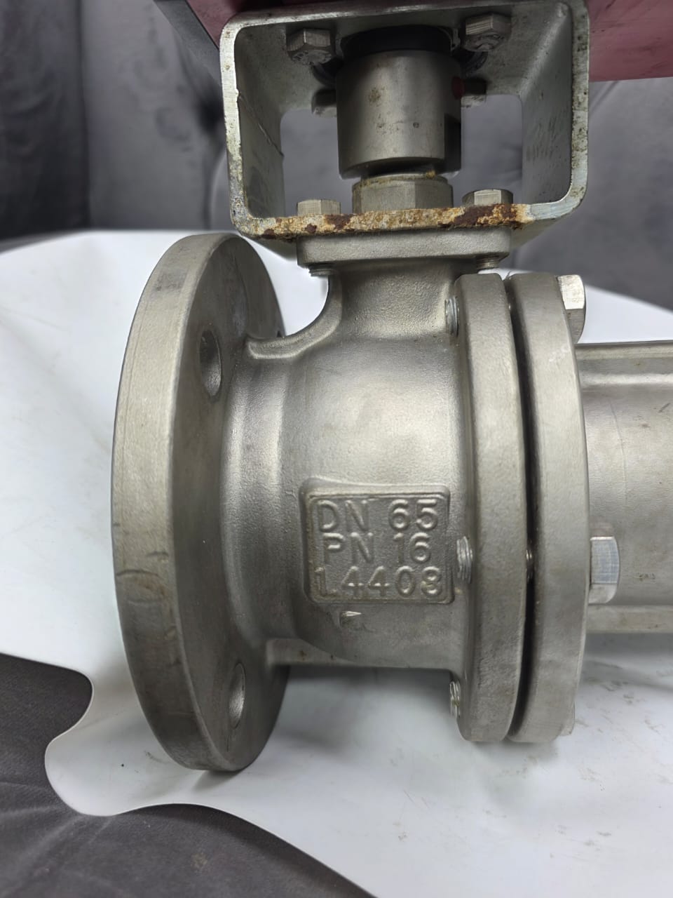 Rotork Actuator RC230-SR087 WITH FLANGE ND IFM SENSOR IN5285 - Image 6