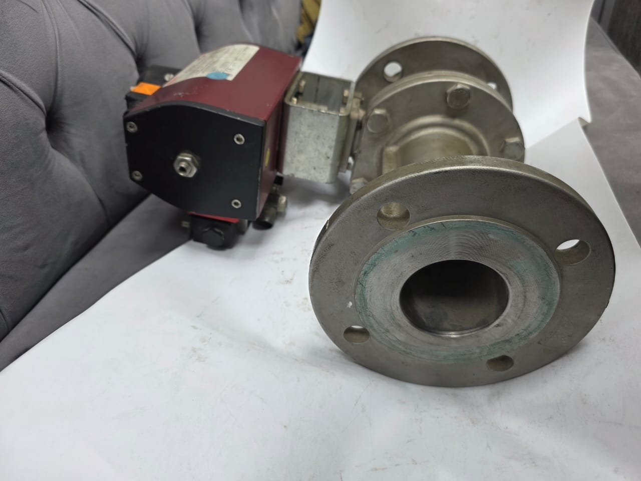 Rotork Actuator RC230-SR087 WITH FLANGE ND IFM SENSOR IN5285 - Image 7